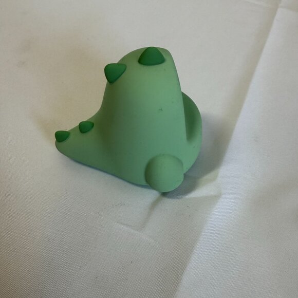 Apple Watch Charging Stand Green Dinosaur Silicone for Nightstand Desks - Picture 3 of 6